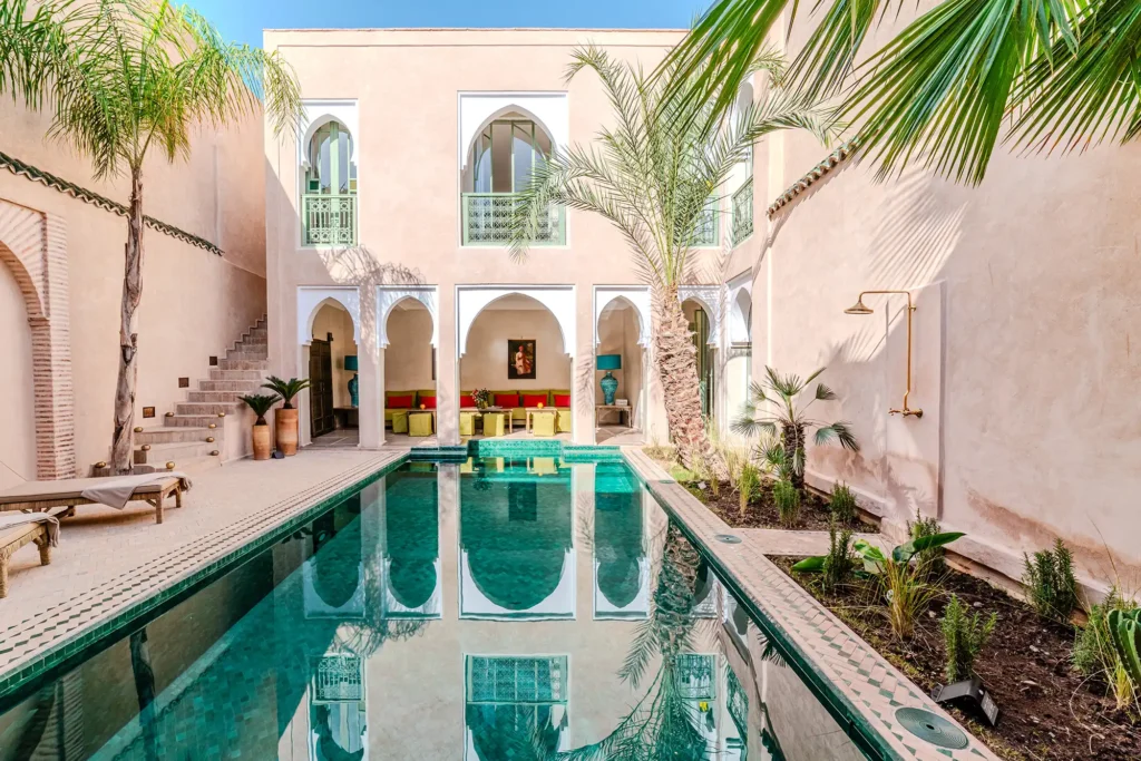 Riad16